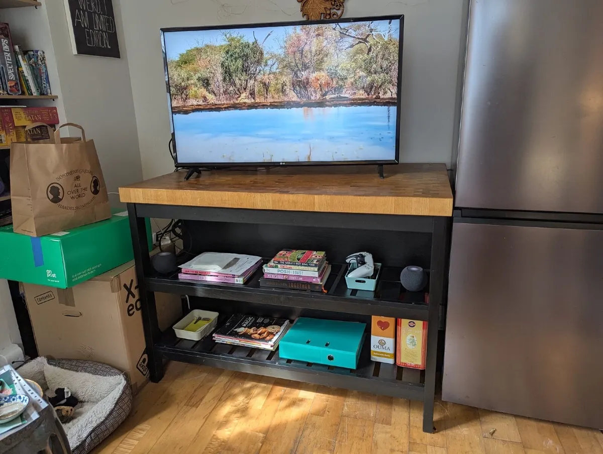 Kitchen island - Image 2