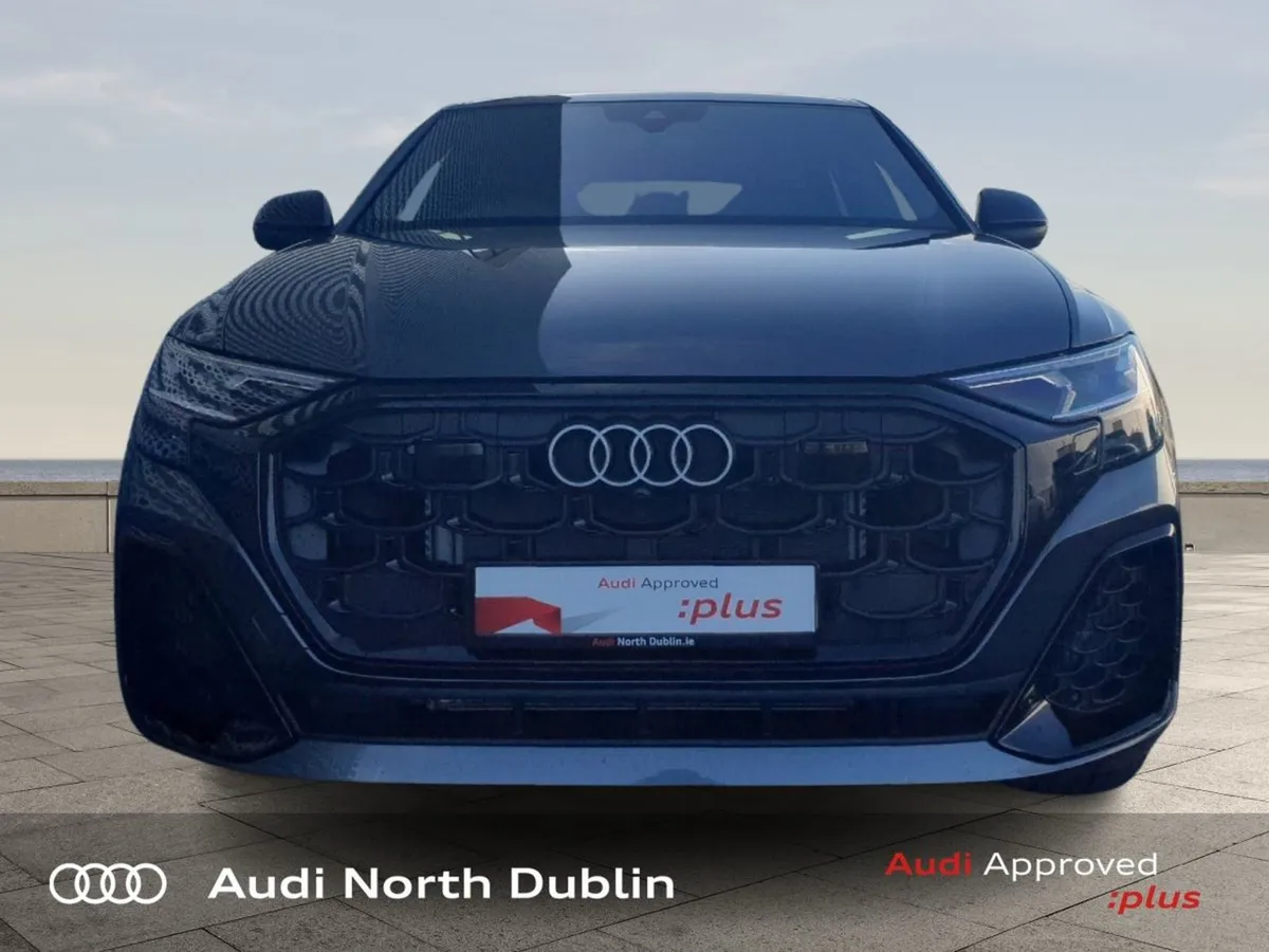 Audi Q8 Q8 SUV 60 Tfsie Q Comp 490PS - Image 3