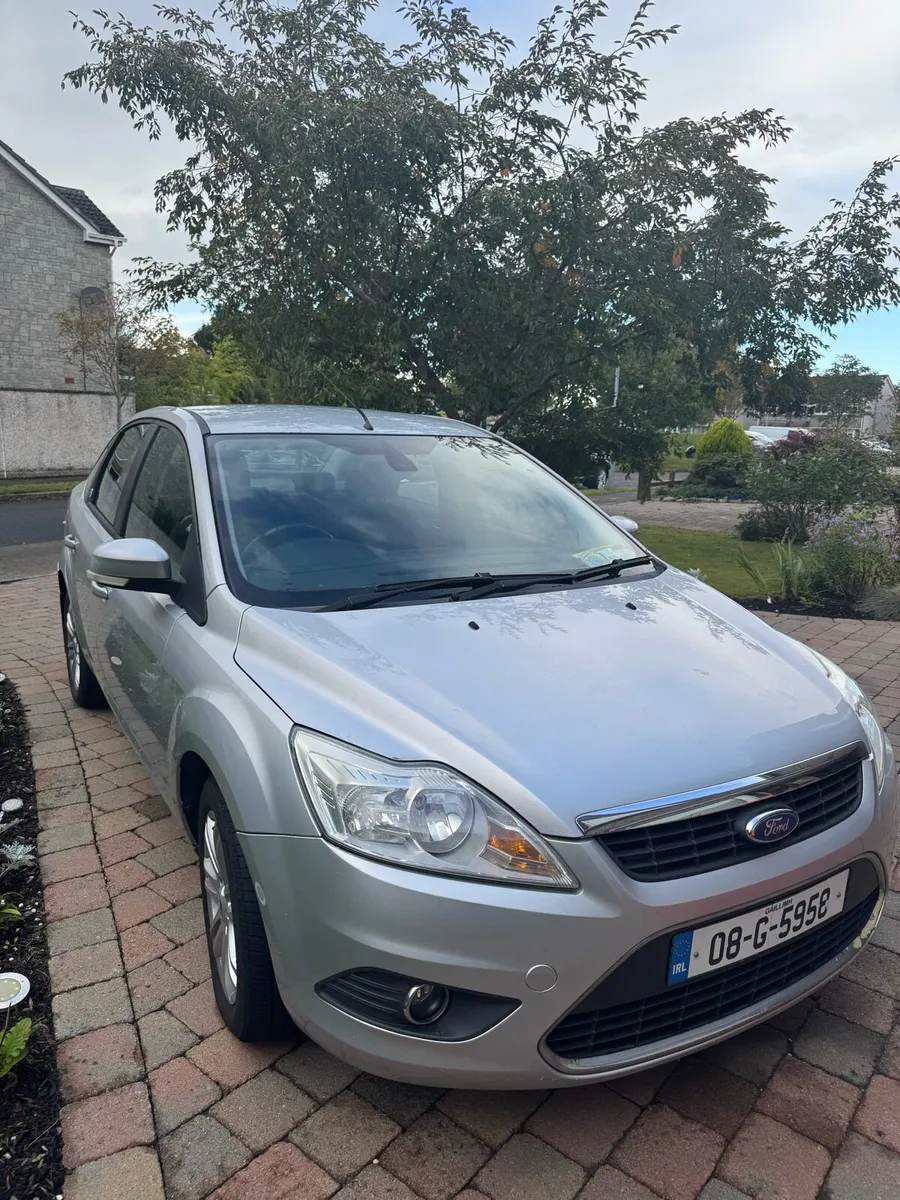 Ford Focus Ghia 1.6 115PS - Image 1
