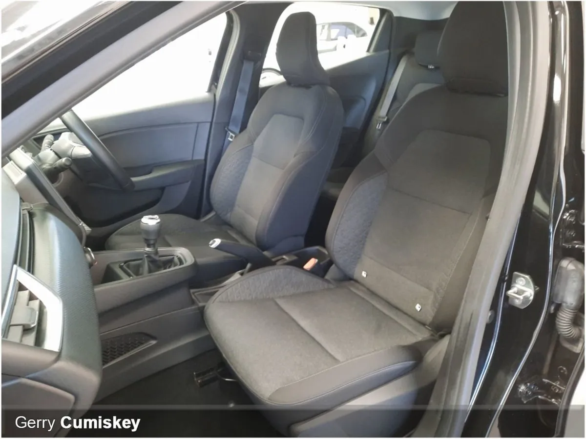 Renault Clio TCe 90 Dfull Equilibre - Image 4