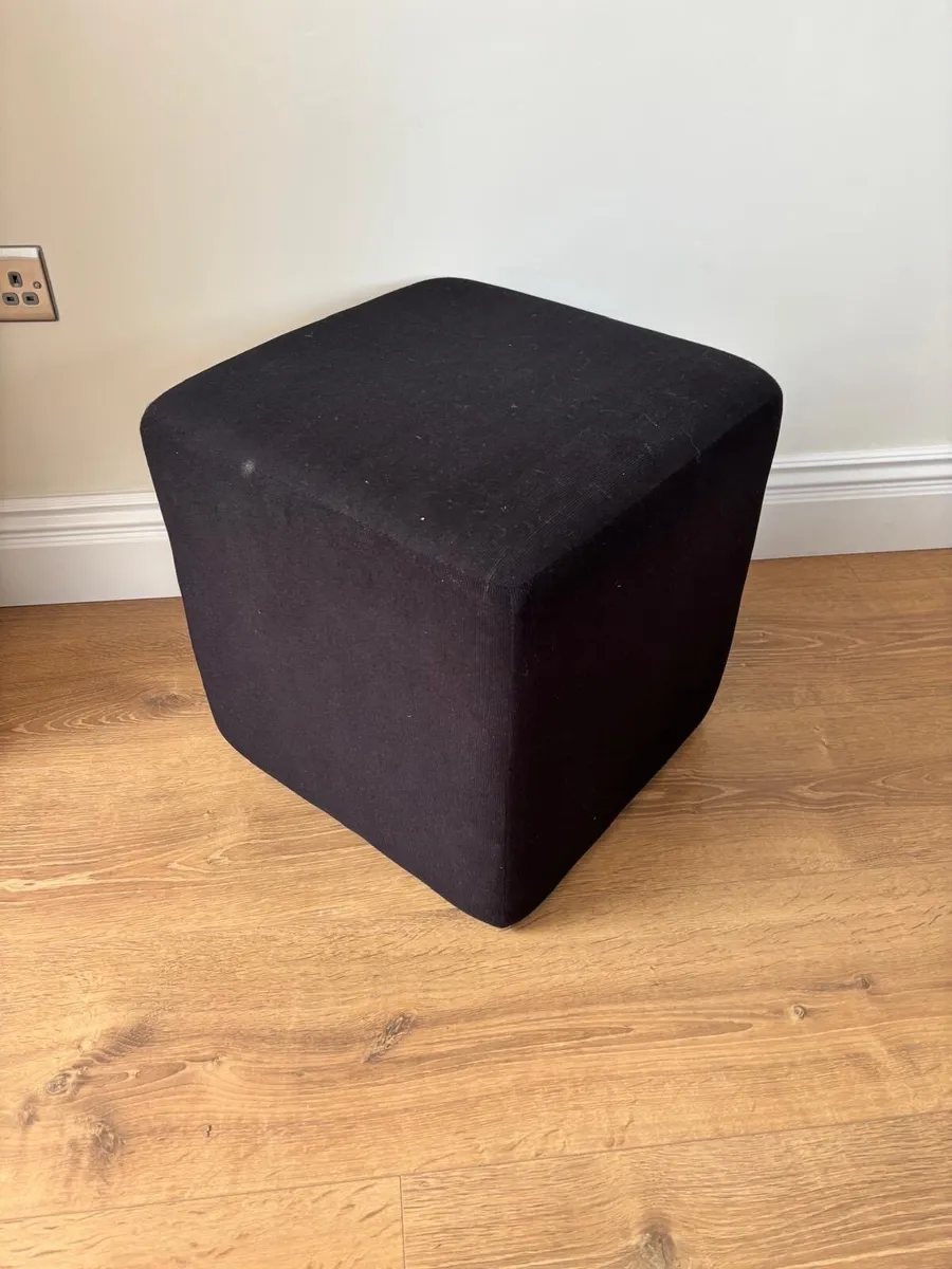 Black foot stool - Image 1