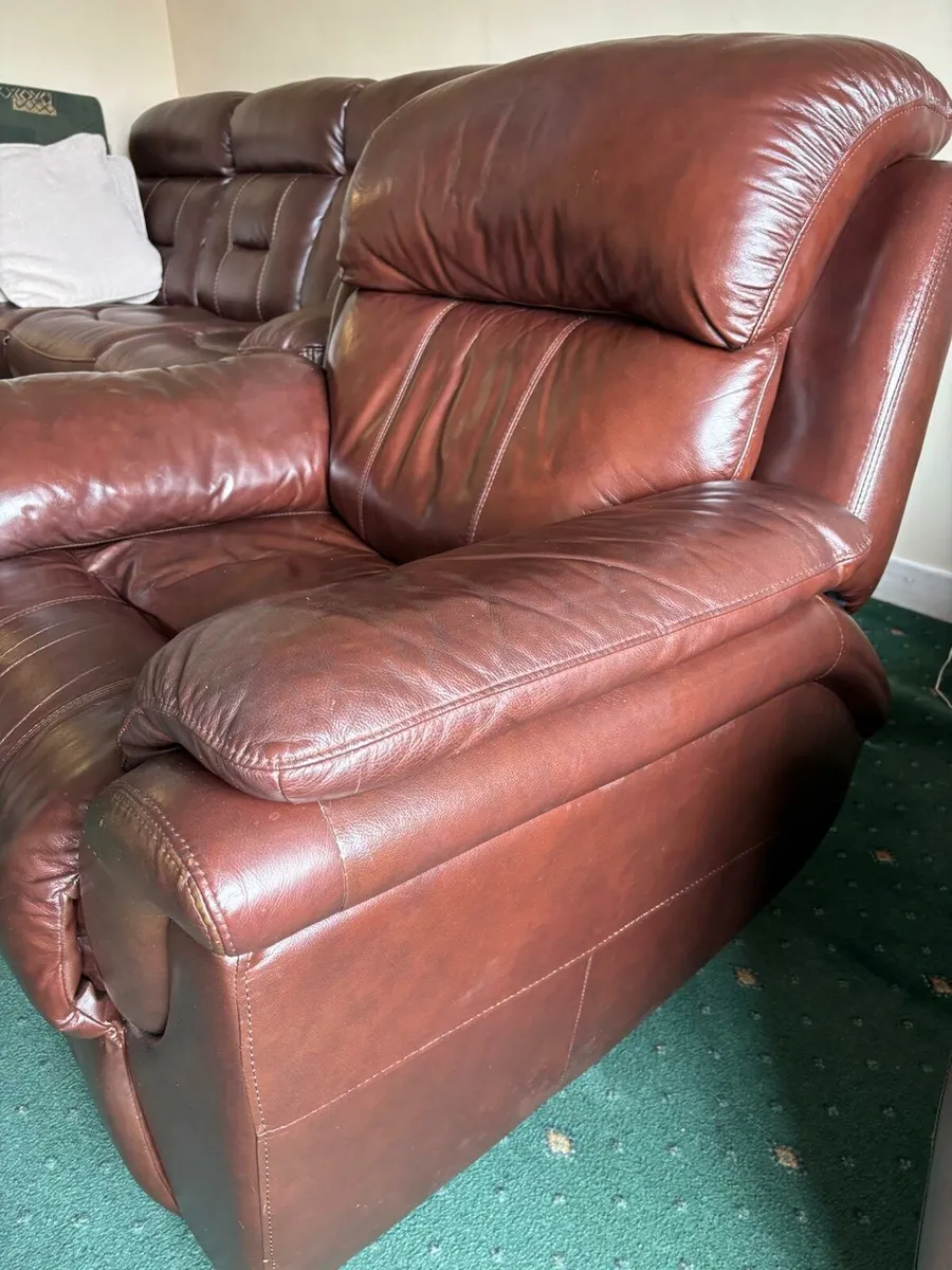 Recliner Leather chair - Image 2