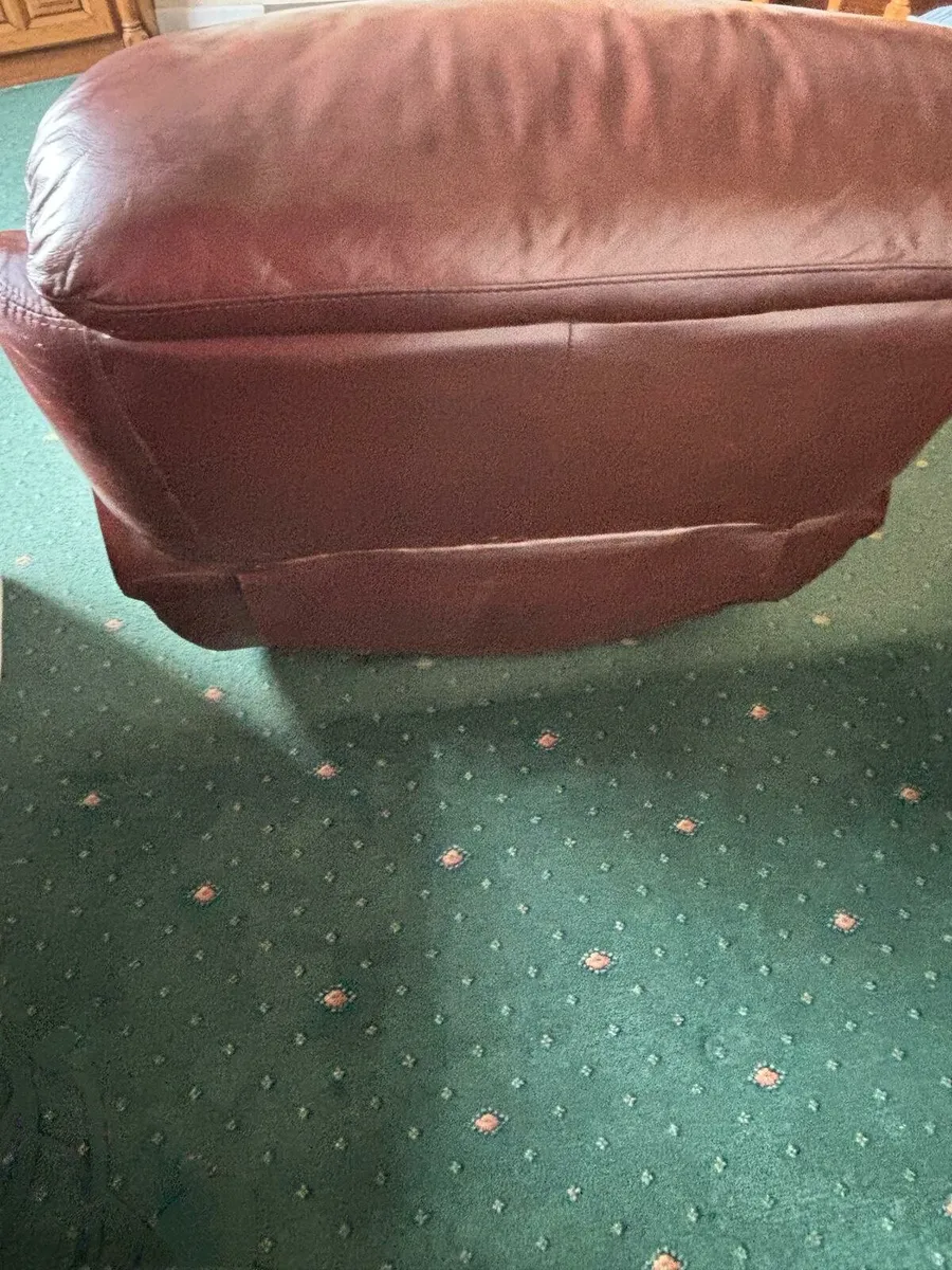 Recliner Leather chair - Image 4