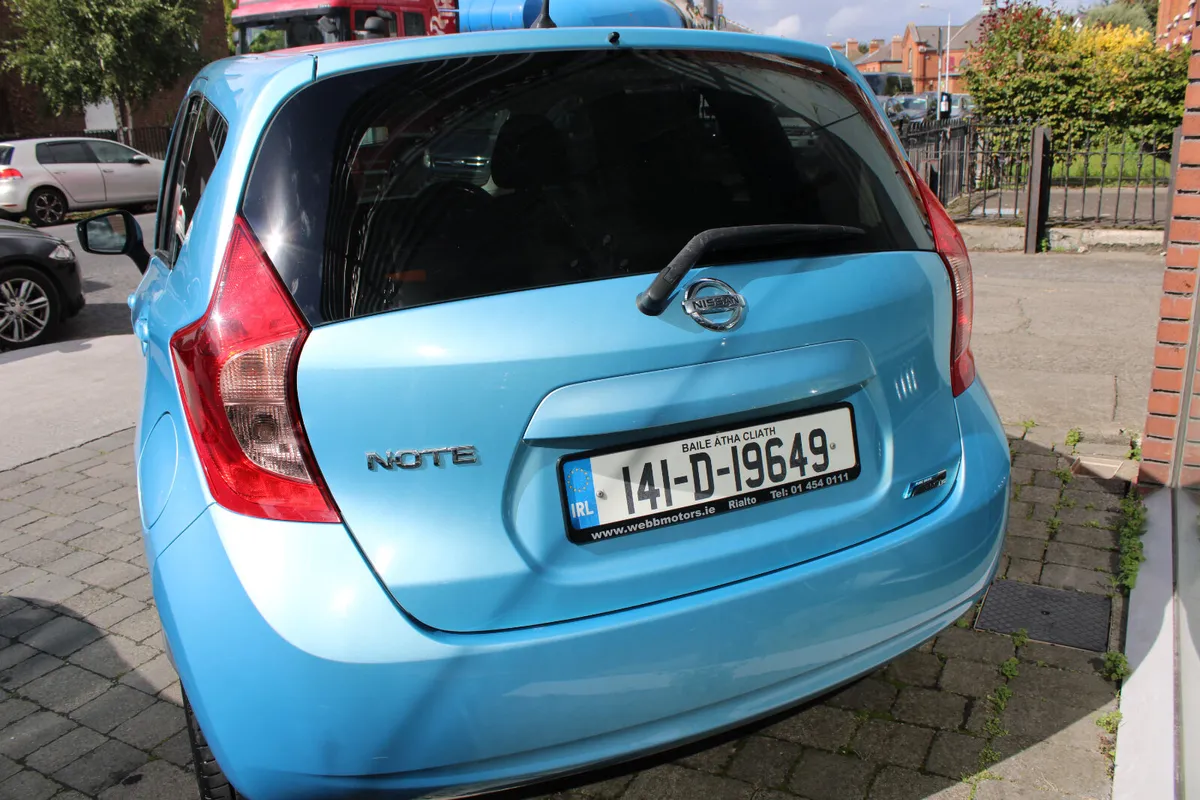 Nissan Note 1.5 D MANUAL SV + 2014 - Image 4
