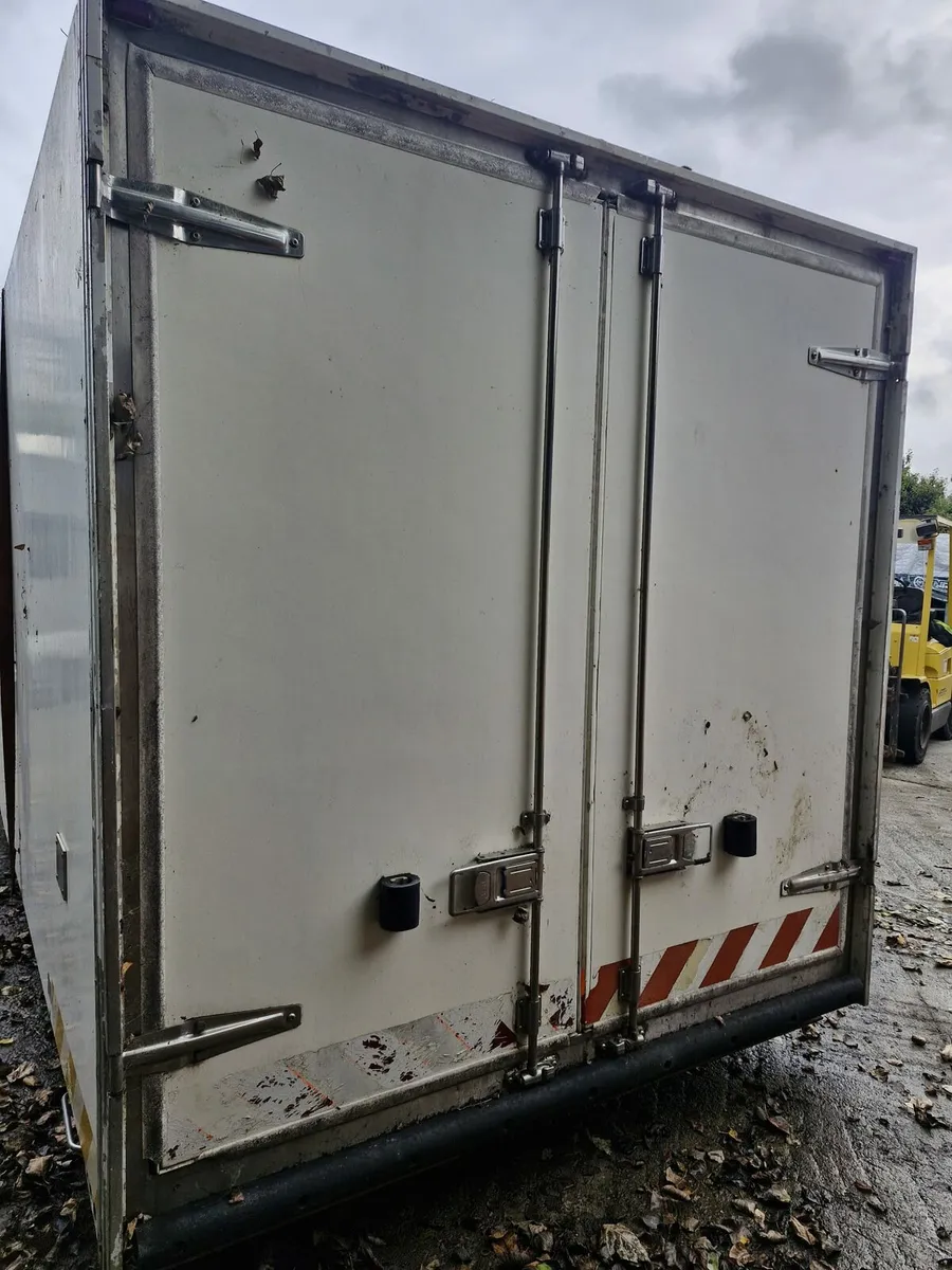 Box body / storage - Image 1