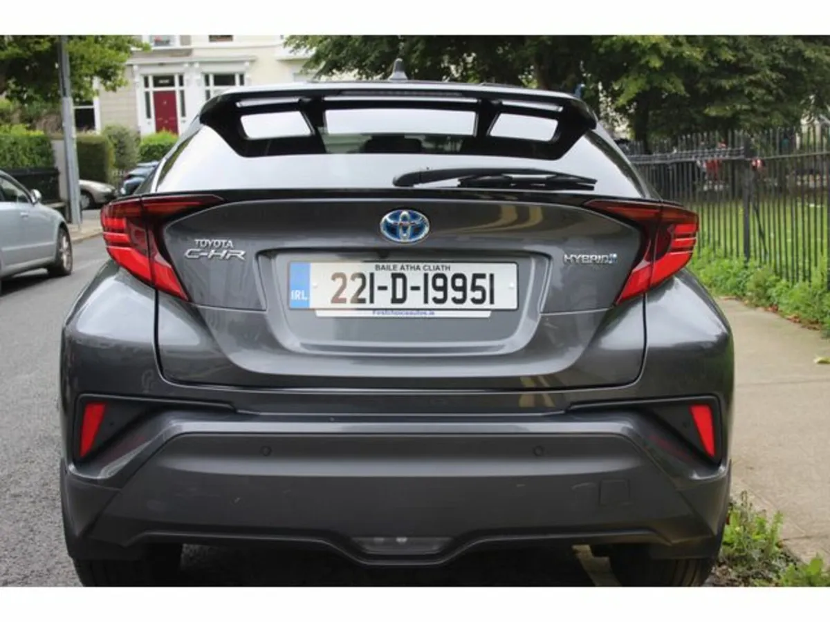 Toyota C-HR Hybrid SOL 4DR Auto - Image 4