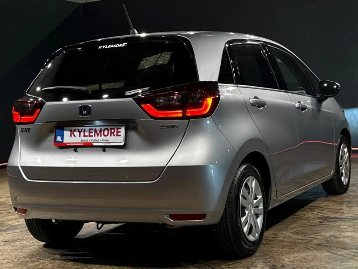Honda Fit 1.5 AUTOMATIC HYBRID - CRUISE CONTROL - Image 3