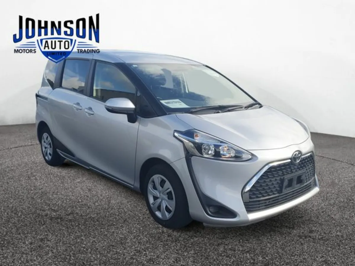 Toyota Sienta 1.5 - Image 3