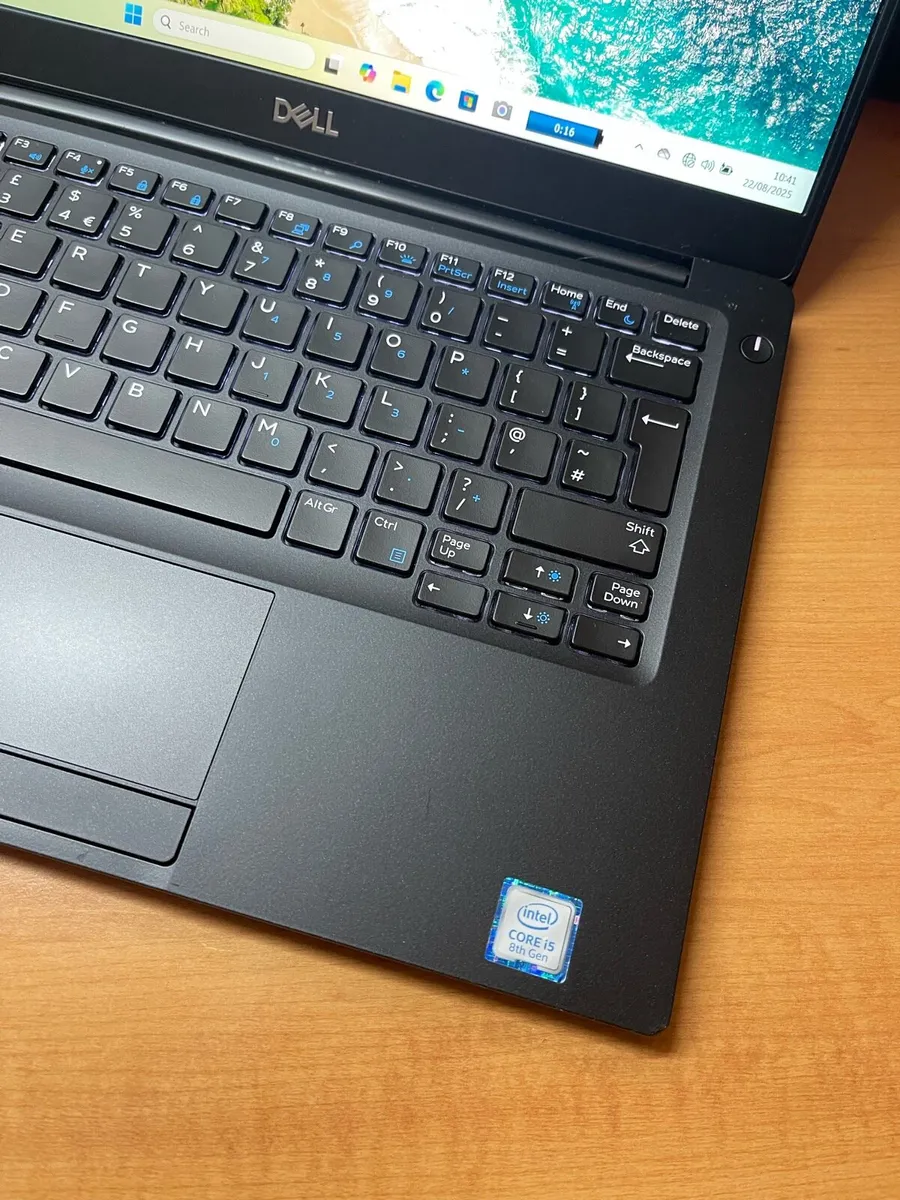 Dell laptop i5 pro 8gen 16-256 w11 pro - Image 2