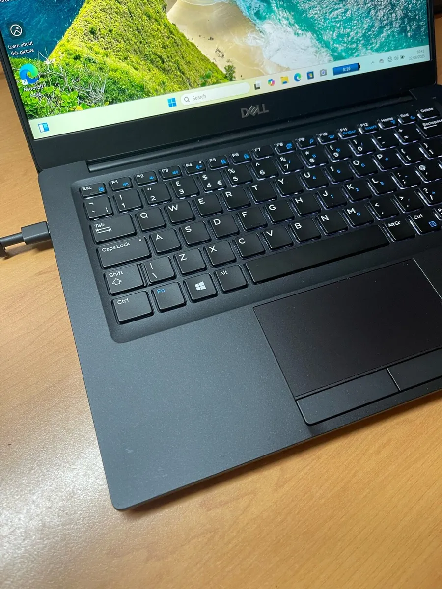 Dell laptop i5 pro 8gen 16-256 w11 pro - Image 3