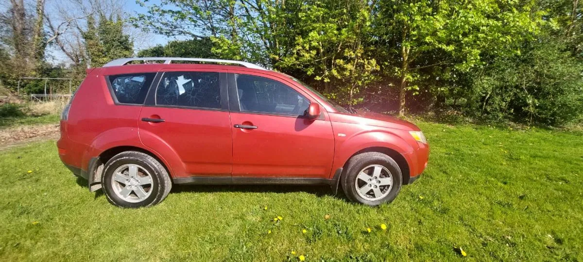 Mitsubishi Outlander - Image 4