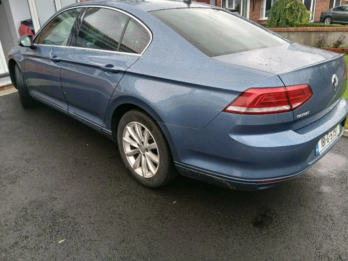 Volkswagen passat - Image 2