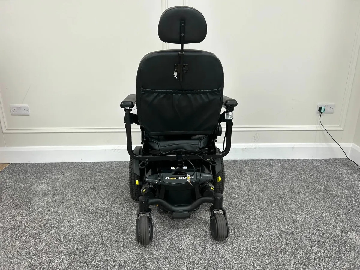 Pre-Owned Jazzy 600 ES Mobility Powerchair - Image 3