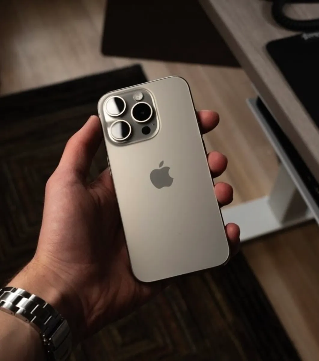 iPhone 15 Pro - 256GB (Unlocked) - Image 1