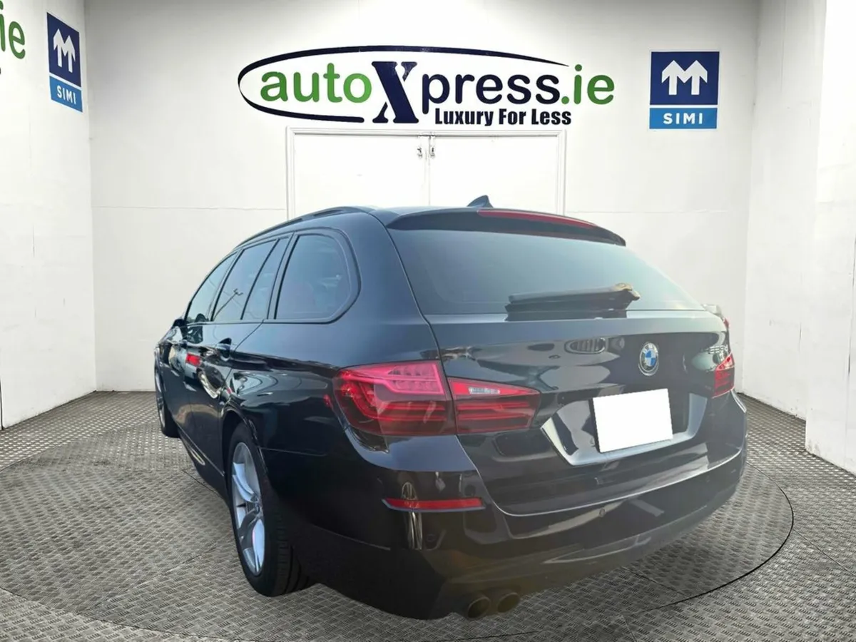 BMW 5-Series 523D TOURING M-SPORT Automatic, Rever - Image 3