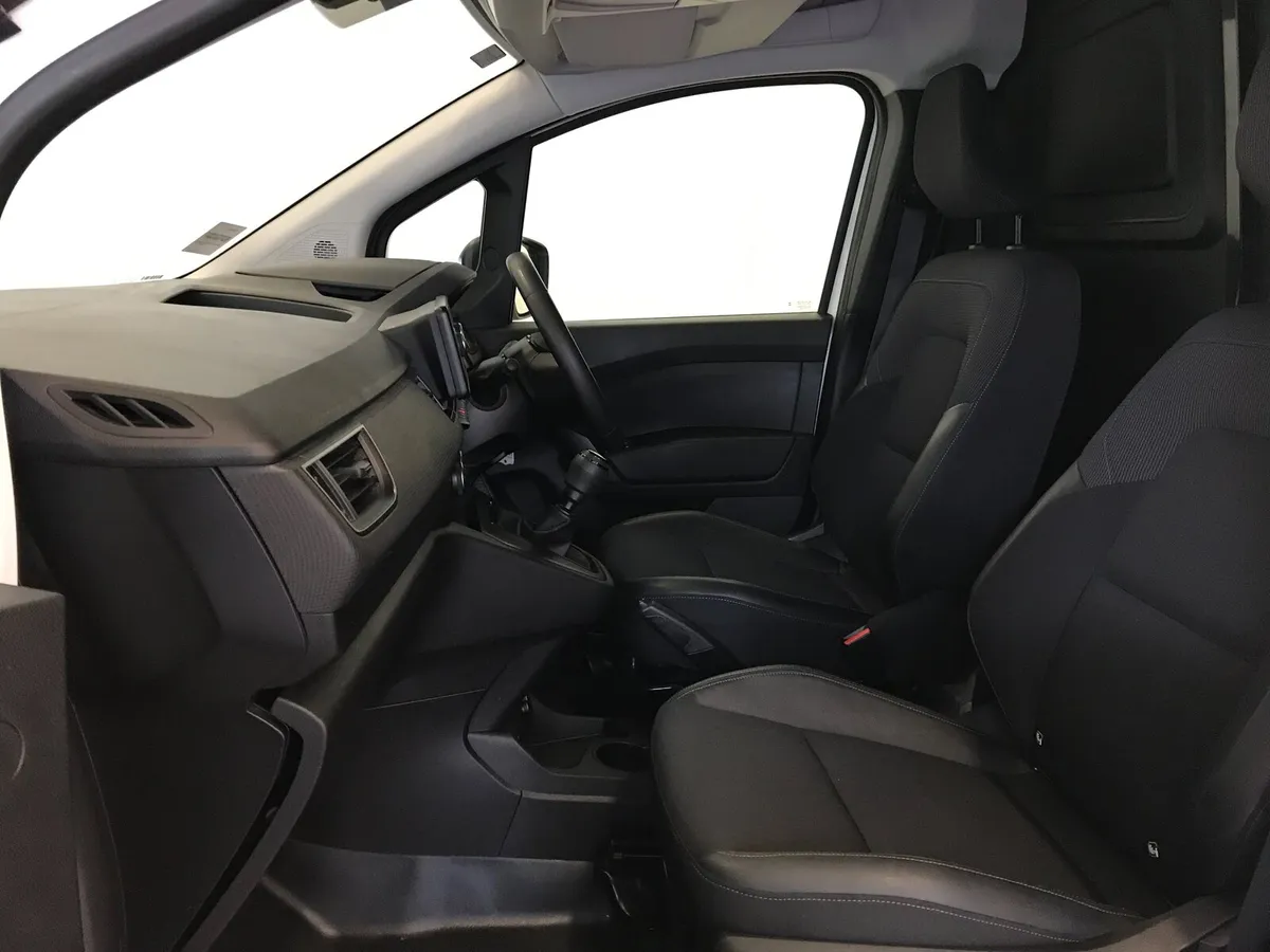 Renault Kangoo 2023 - Image 3