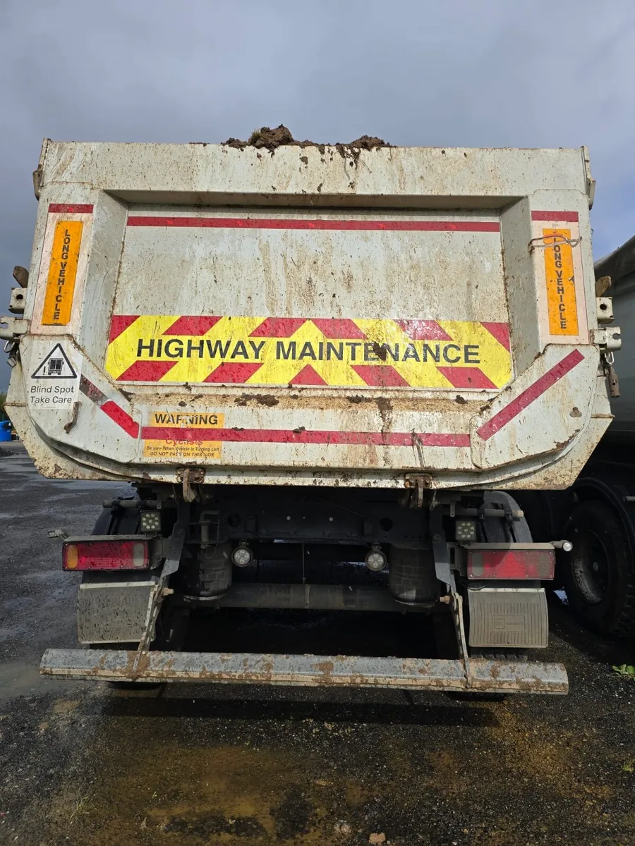 45FT BOX TRAILER / TIPPING TRAILERS - Image 4