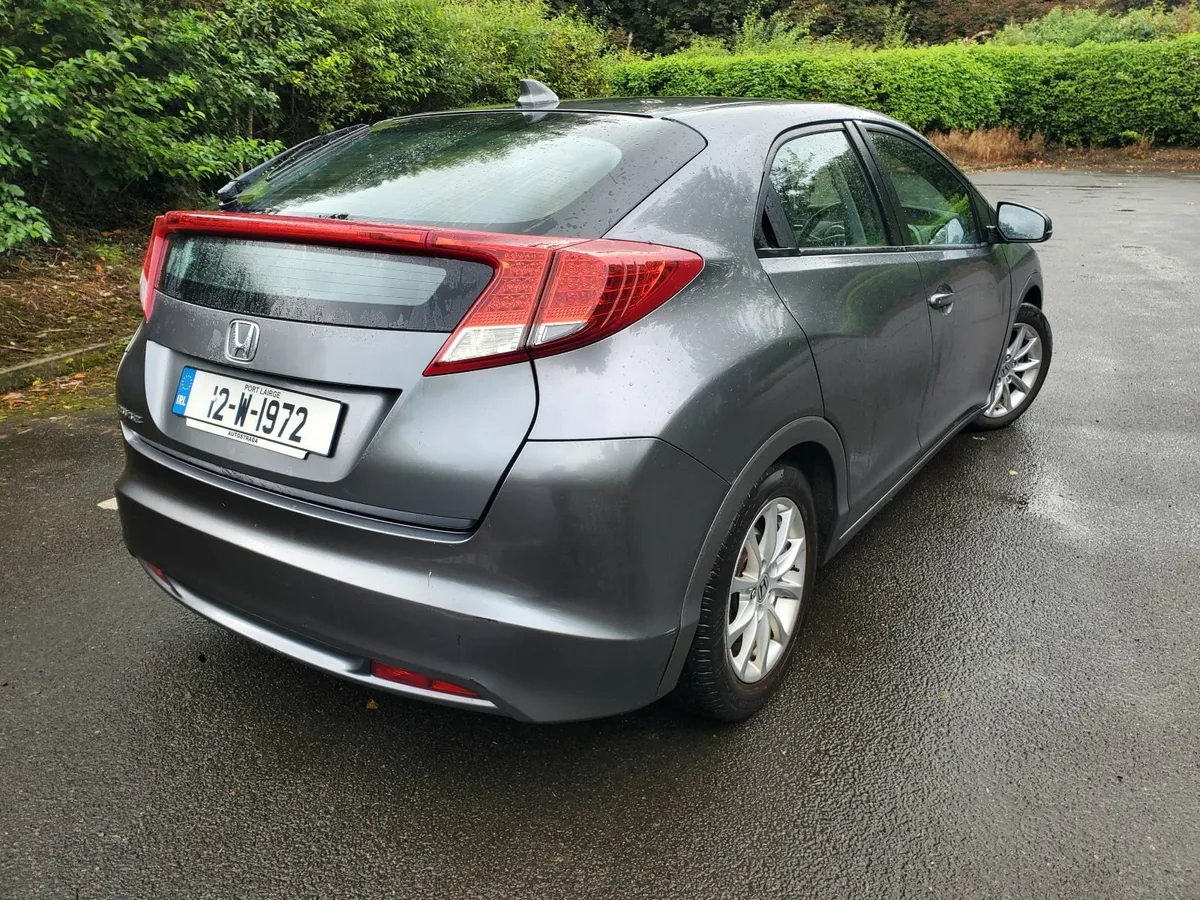 Honda Civic 2012 1.3 petrol - Image 1