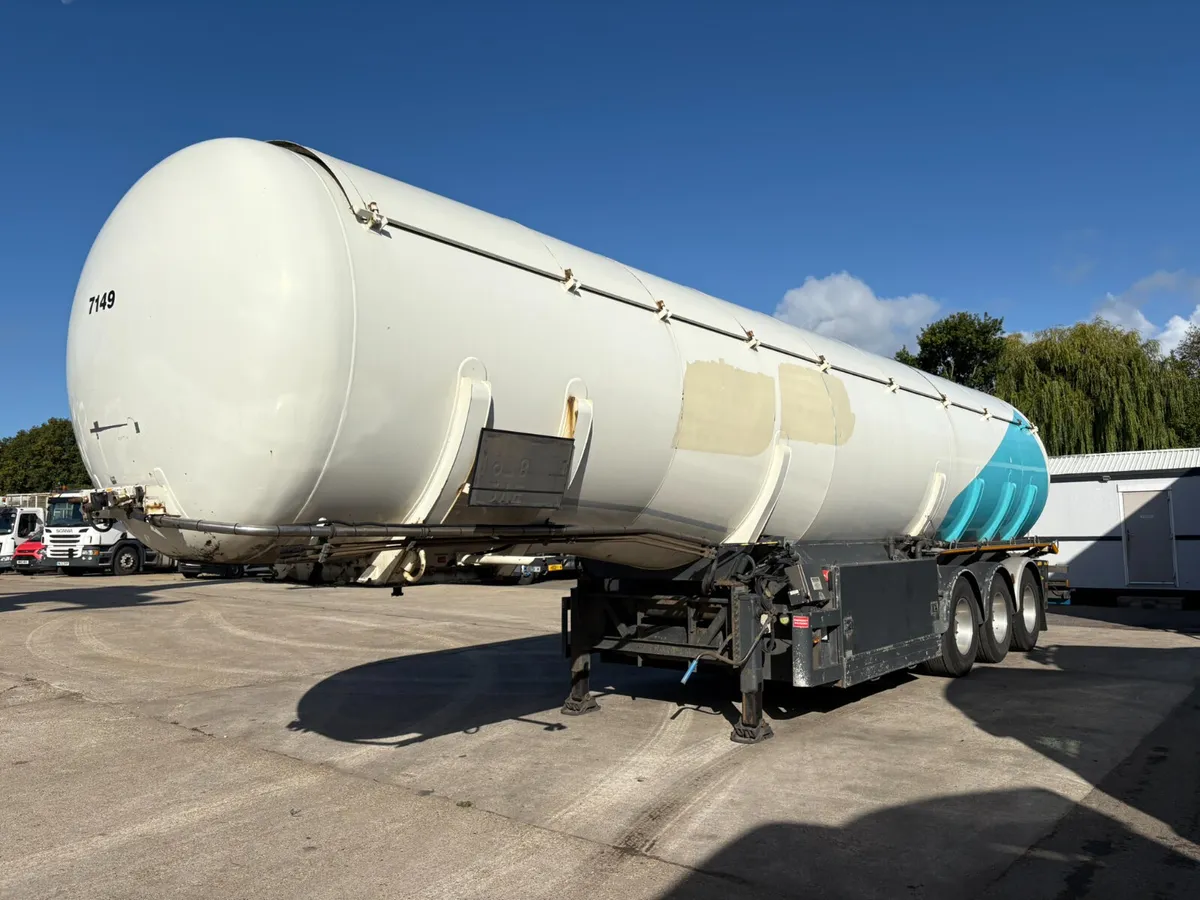 53000 LITRE BULK LPG GAS TANK - Image 1