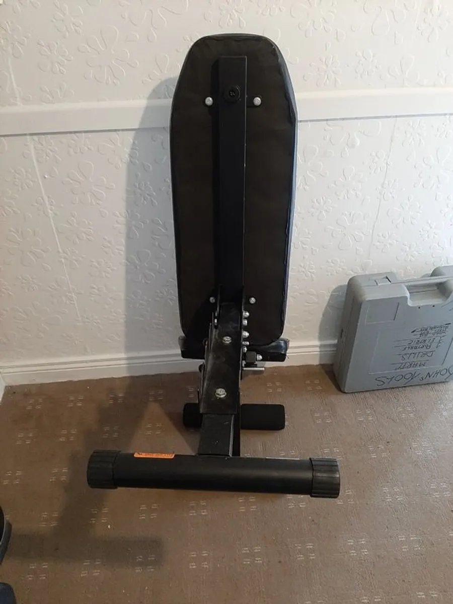 Weight lifting bench - Image 3
