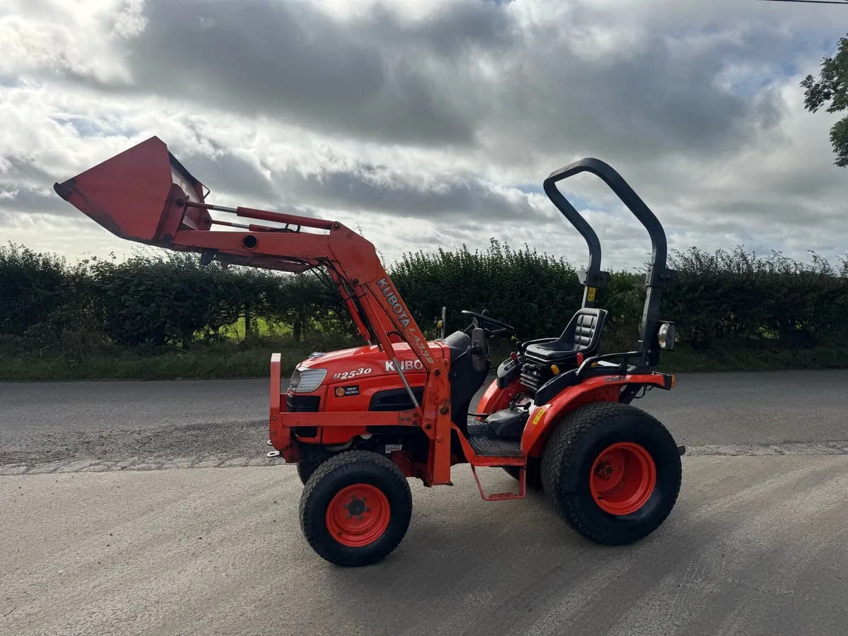 Kubota Compact Tractor - Image 1