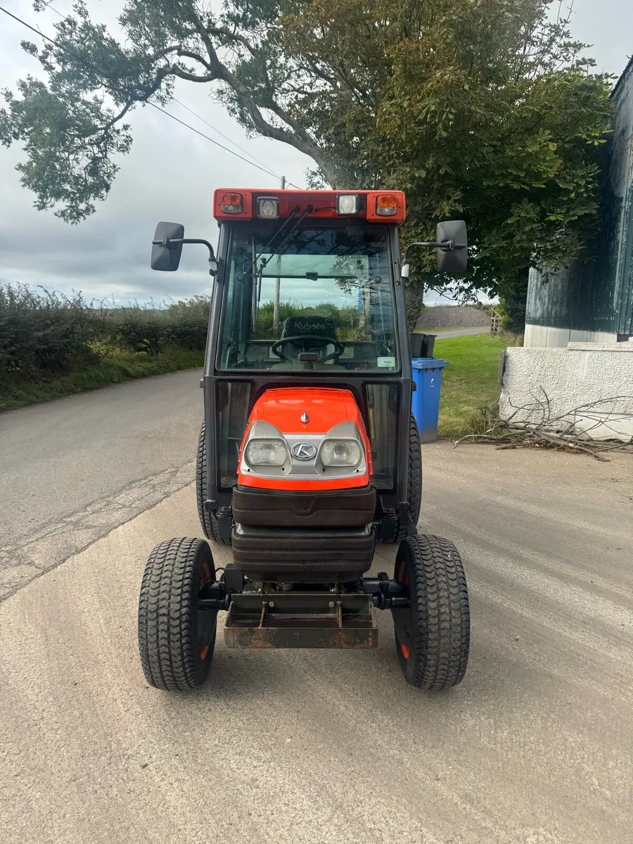 Kubota Compact Tractor - Image 4