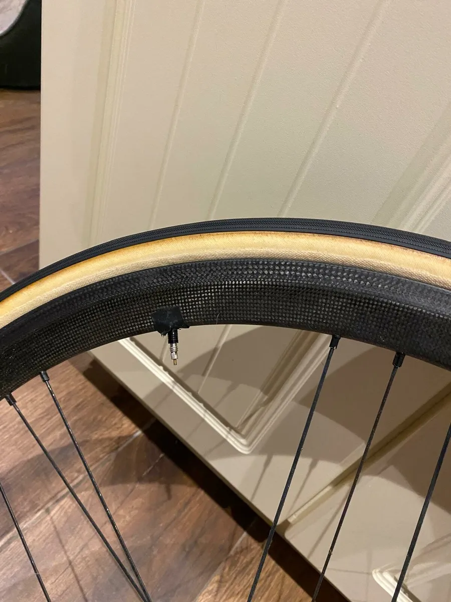 Campagnolo Bora Ultra 35mm Tubular wheels - Image 4