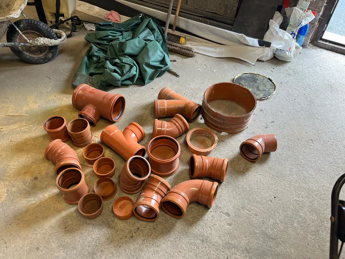 Wavin pipe fittings - Image 1