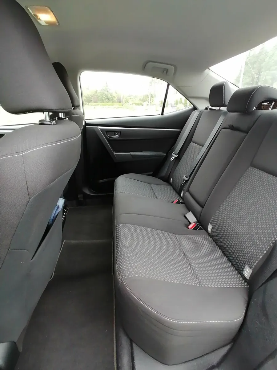 Toyota Corolla 1.4 D4D Luna 4Dr - Image 4