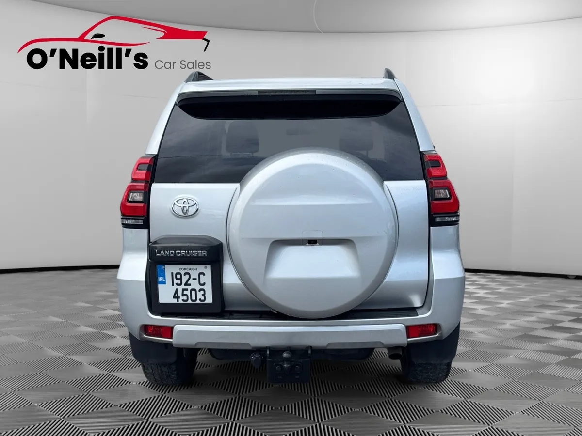 Toyota Land Cruiser 2019 LC SWB GX - Image 4