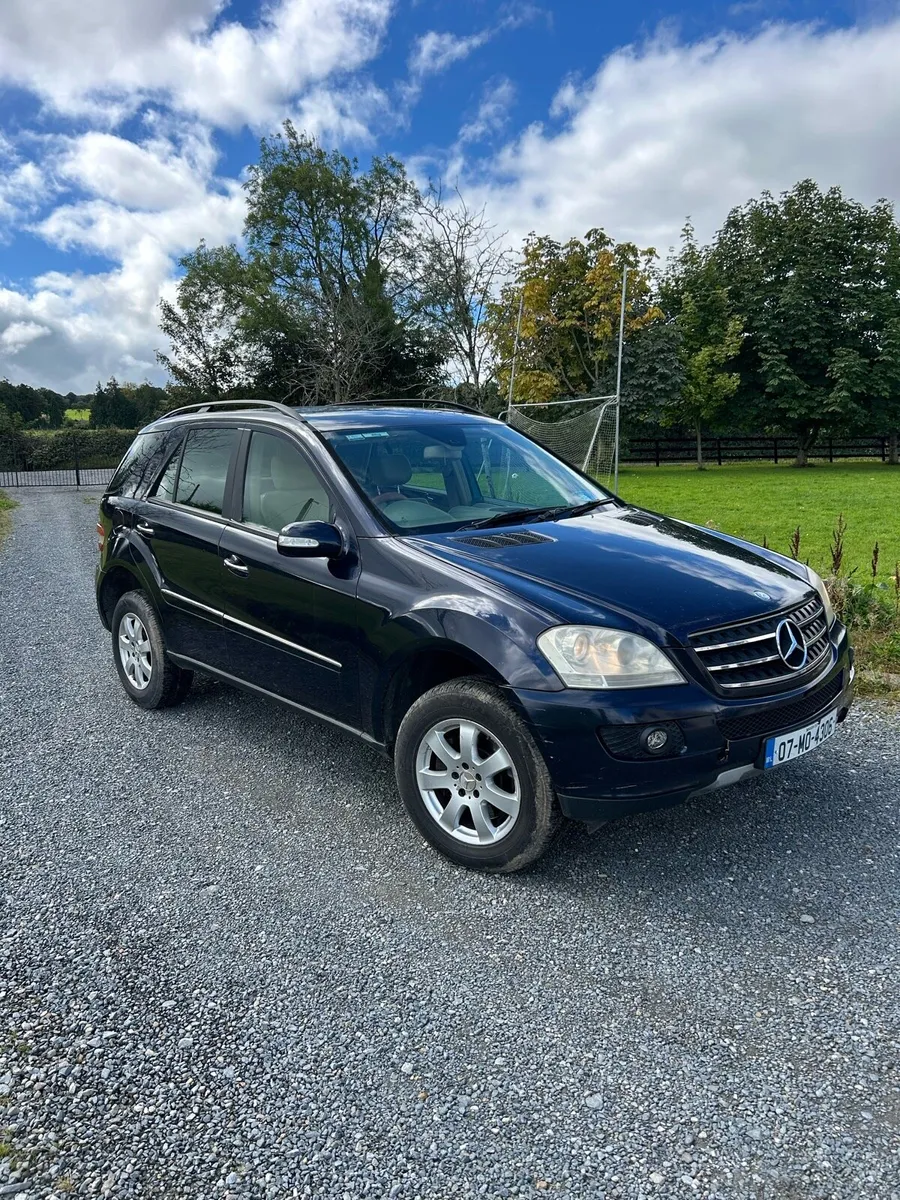 Mercedes ML320 Commercial - Image 1