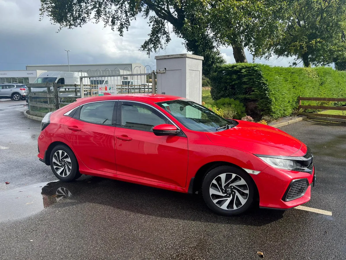 Honda Civic Smart 2018 - Image 3