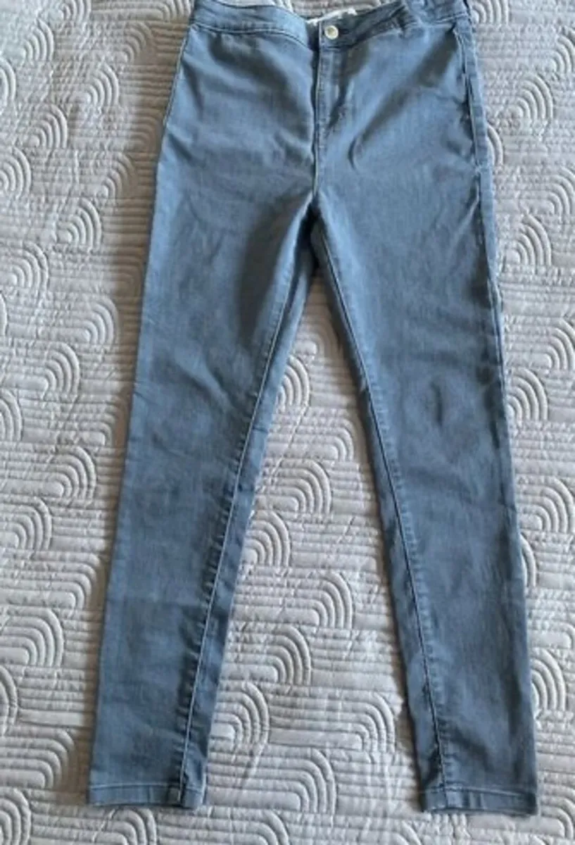 Jeans Denim Co Age 13-14 years - Image 1