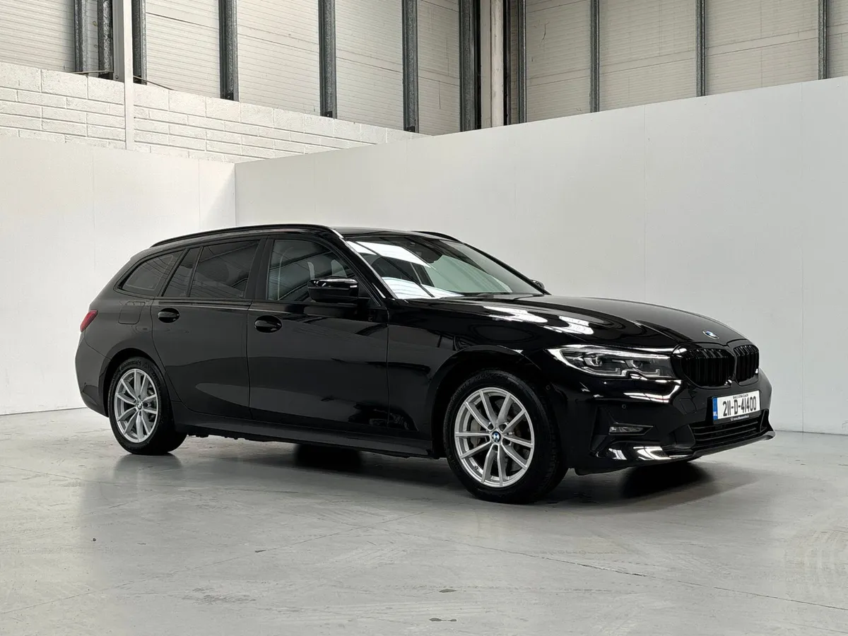 2021 BMW 330E SE Pro Estate Auto - Image 2