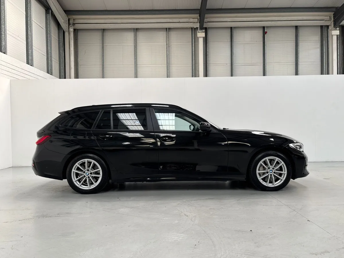 2021 BMW 330E SE Pro Estate Auto - Image 4