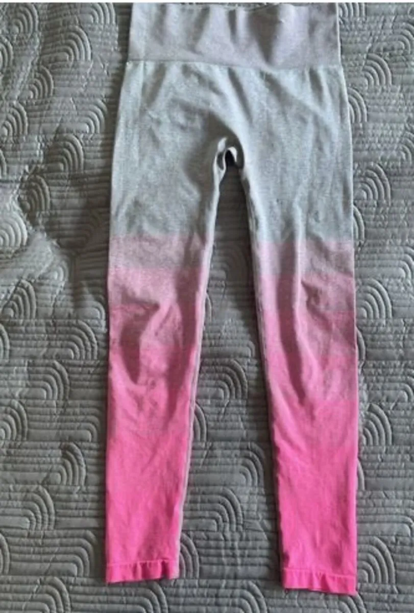 Penneys leggings Size 10-12UK - Image 1