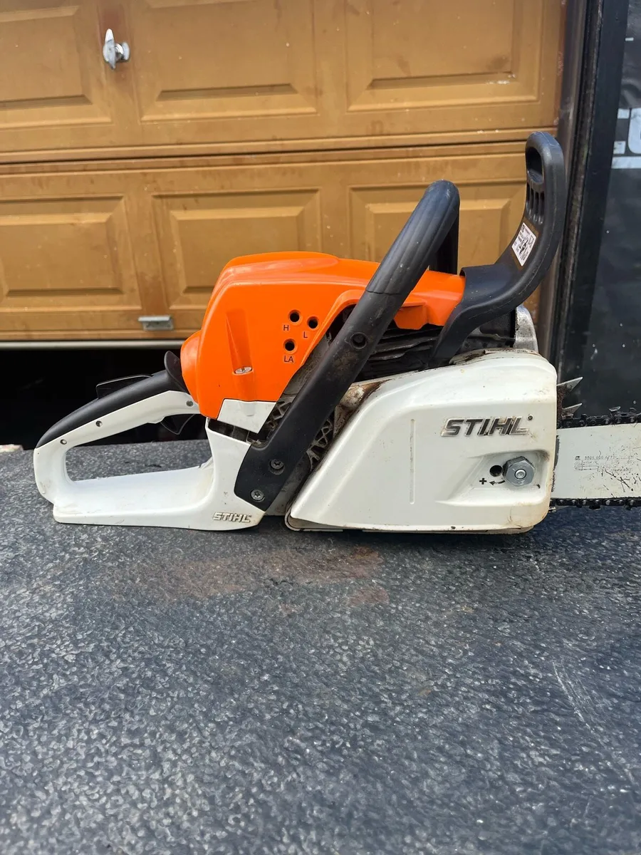 Stihl MS231 chainsaw - Image 3