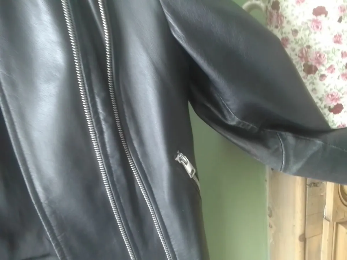 MANGO VINTAGE BLK SOFT LEATHER BIKER JKT 12 - Image 4