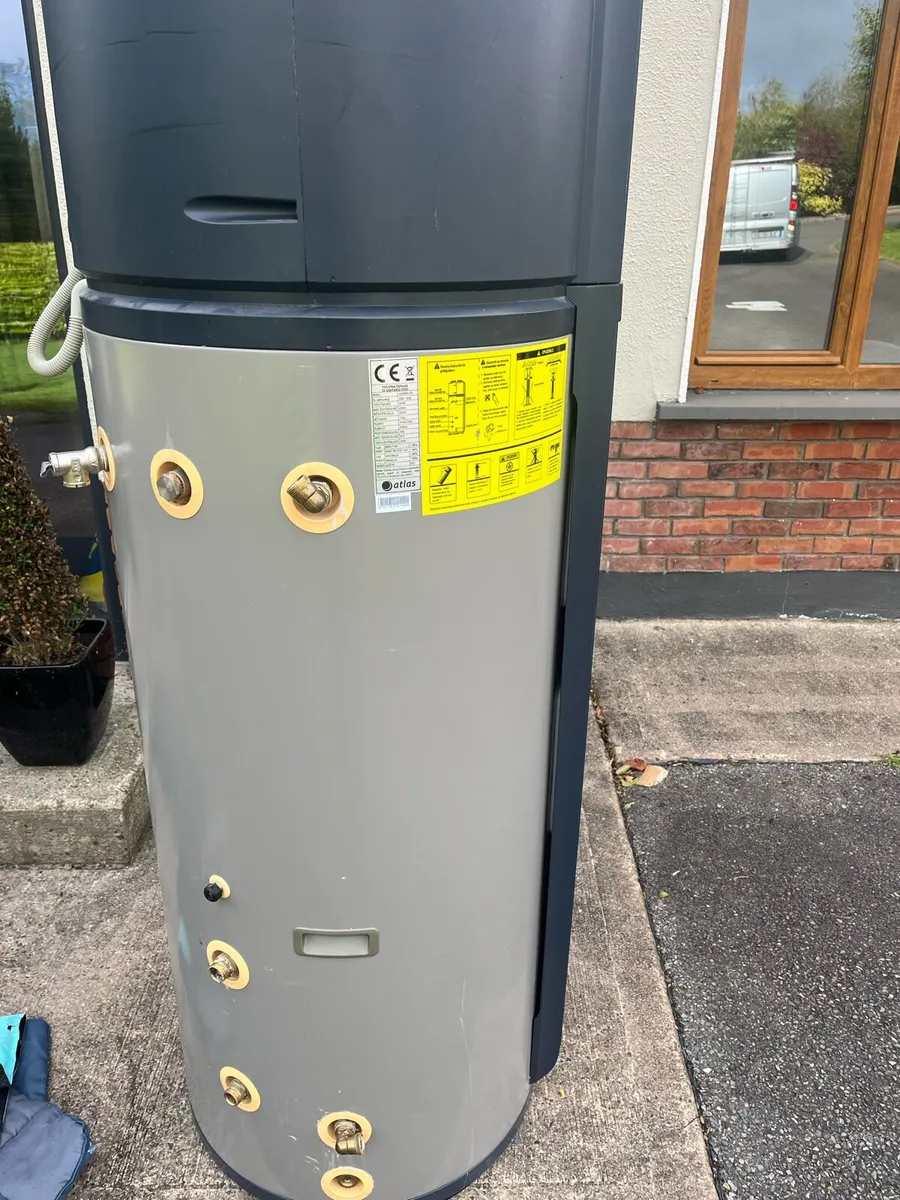 Heatpump hot water cylinder - Image 2