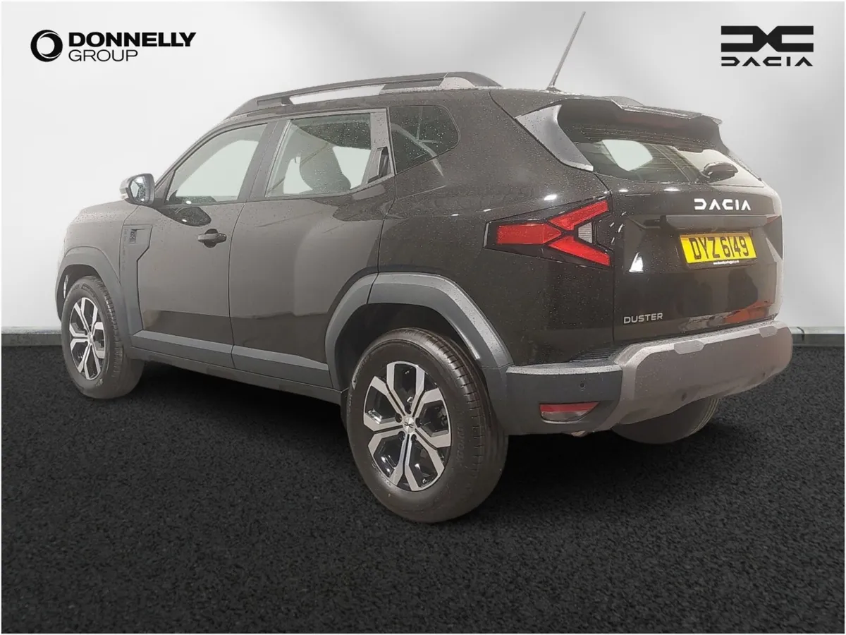 Dacia Duster Estate Expression - Image 2