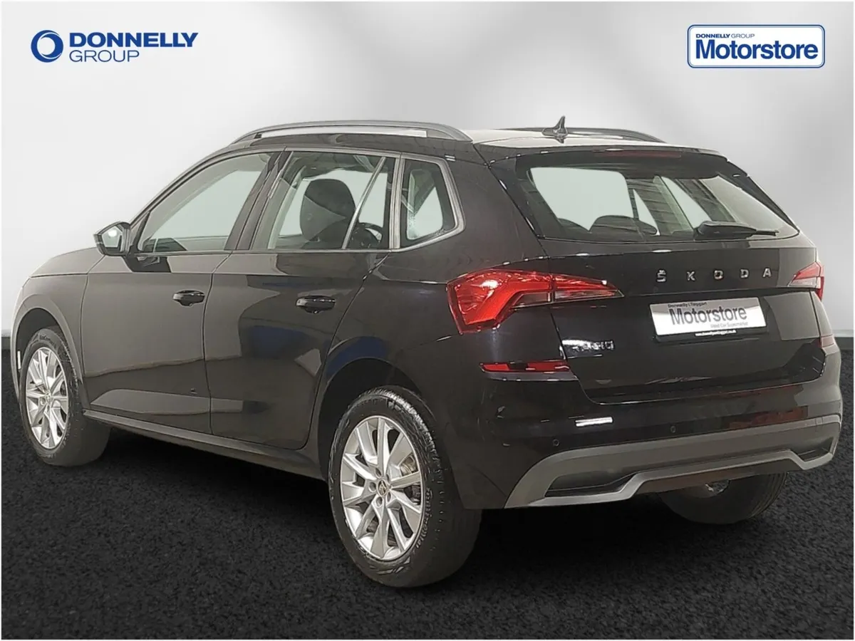 Skoda KAMIQ Hatchback SE - Image 2