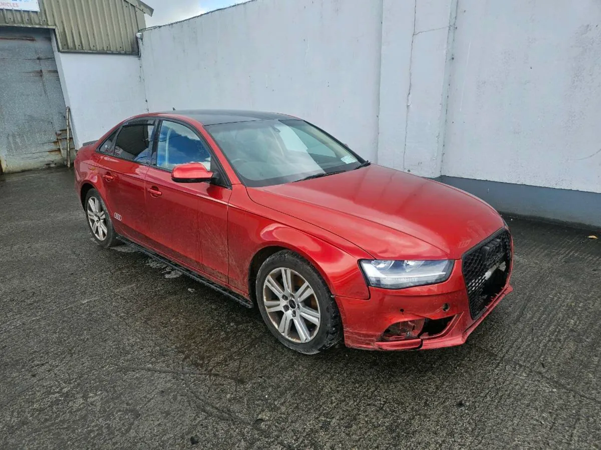 2015 Audi A4 light front damage - Image 1