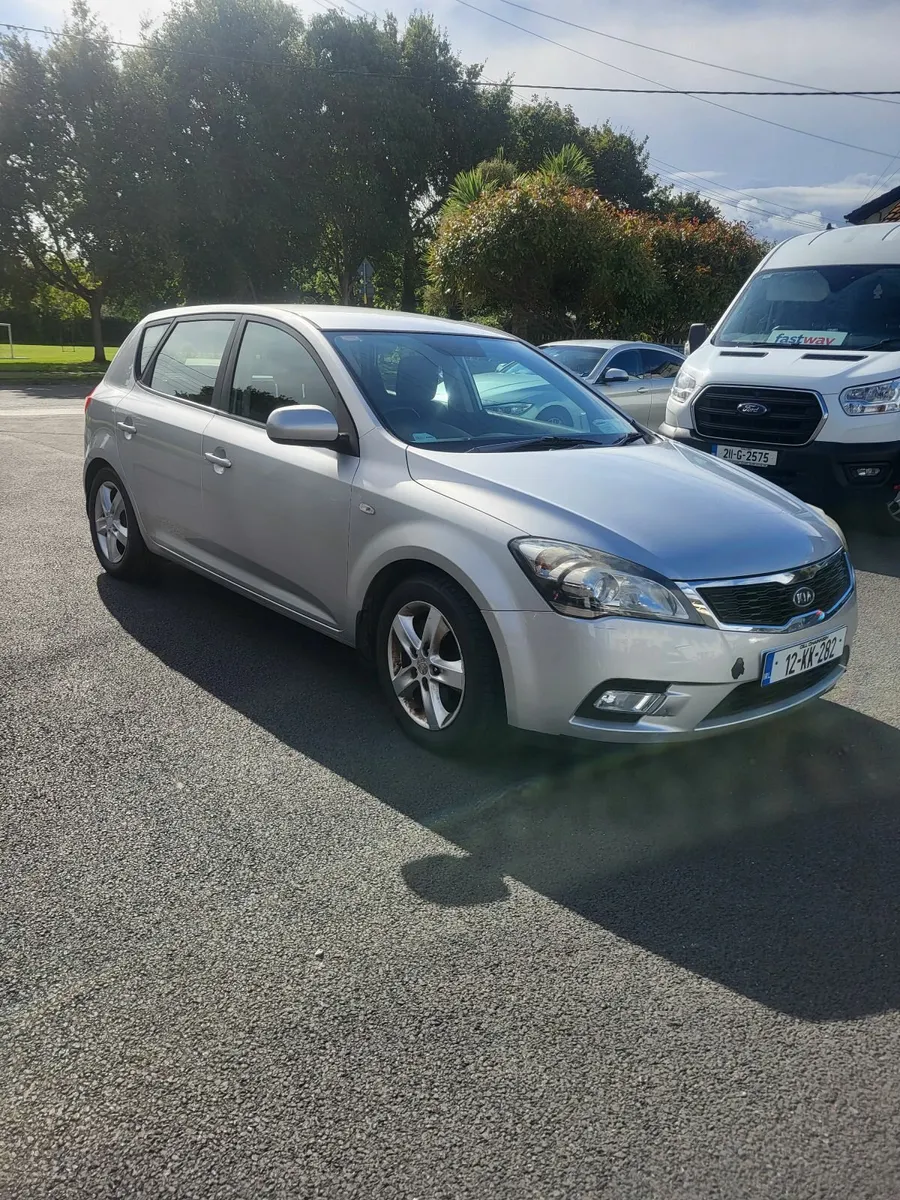 Kia Ceed 2012 nct and tax - Image 1