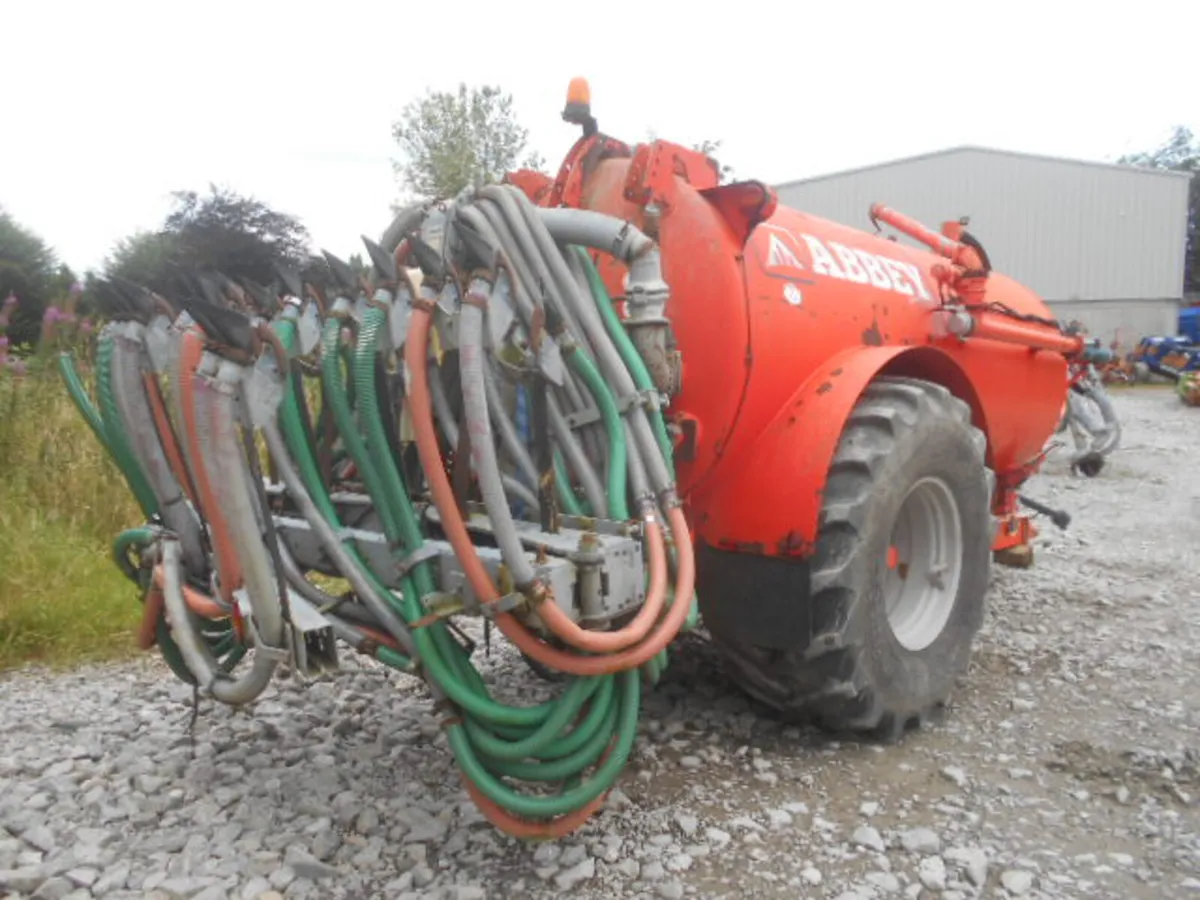 ABBEY 2500G c/w RAIN GUN + 7.5M TRAILING SHOE - Image 2