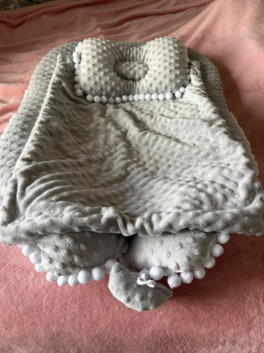 Baby Nest - Image 1