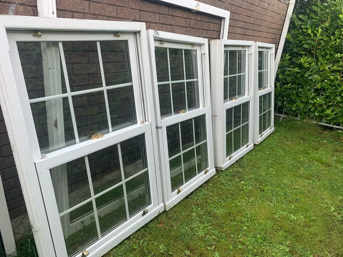 4 x upvc sliding sash windows - Image 1