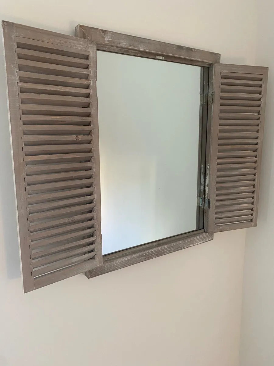 Mirror - Image 2