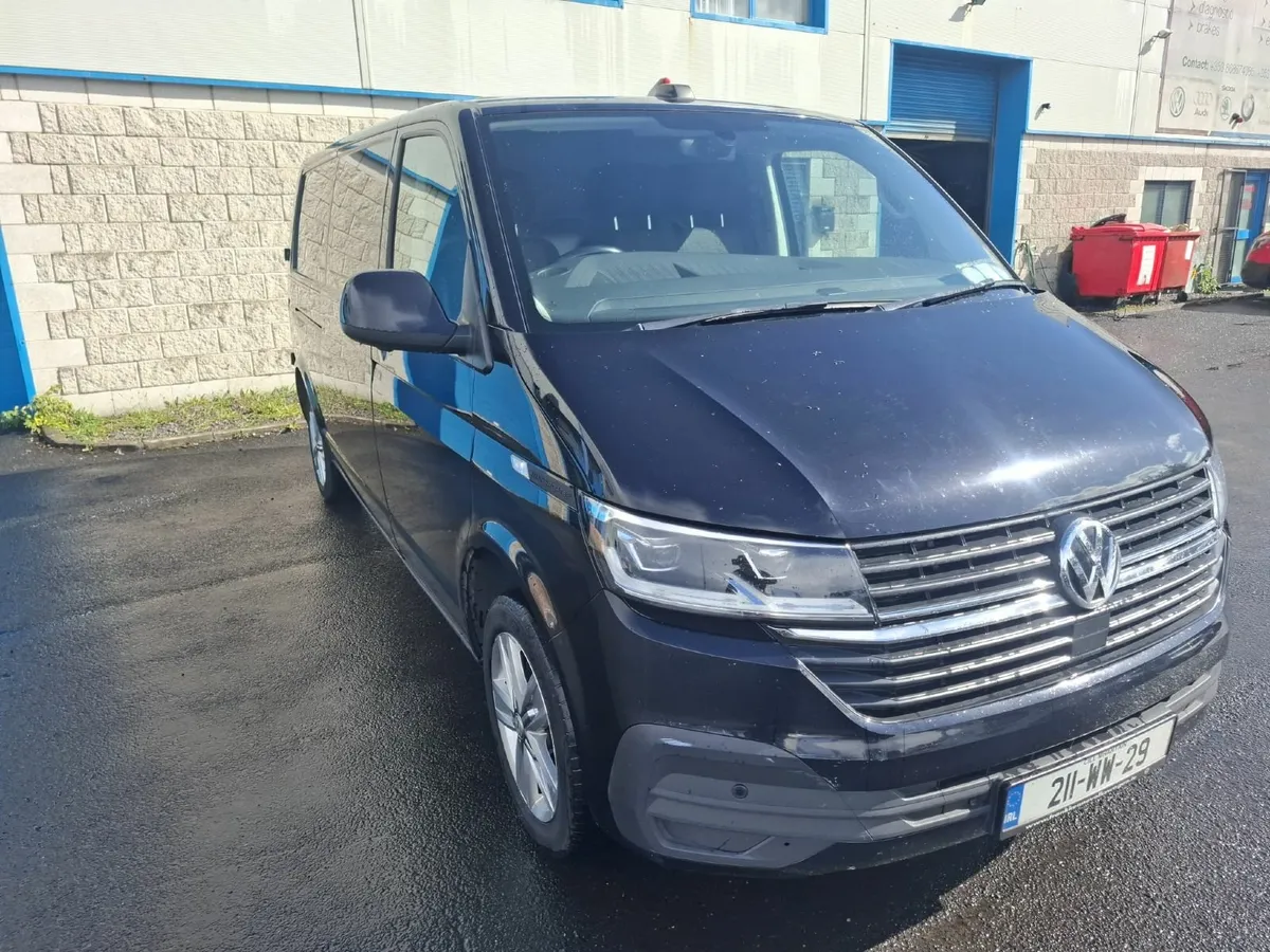 Volkswagen Transporter 2021 - Image 2