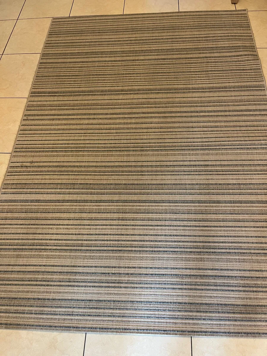 Rug - Image 1
