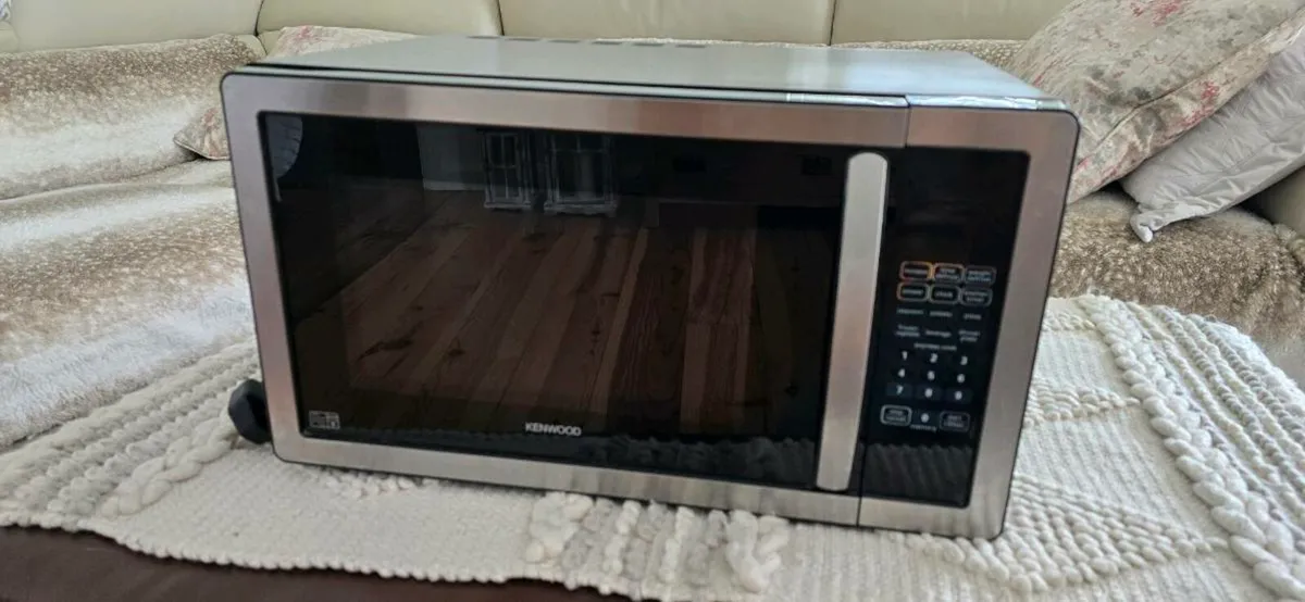 Microwave Kenwood - Image 2
